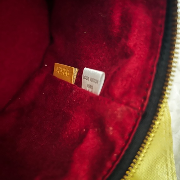 Louis Vuitton Cannes Shoulder Bag Epi Leather Black Used Women LV - Picture 6 of 7